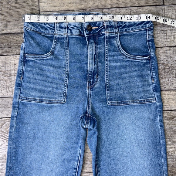 American Eagle Outfitters Next Level Stretch Super hi-Rise Flare Jeans - Picture 8 of 13